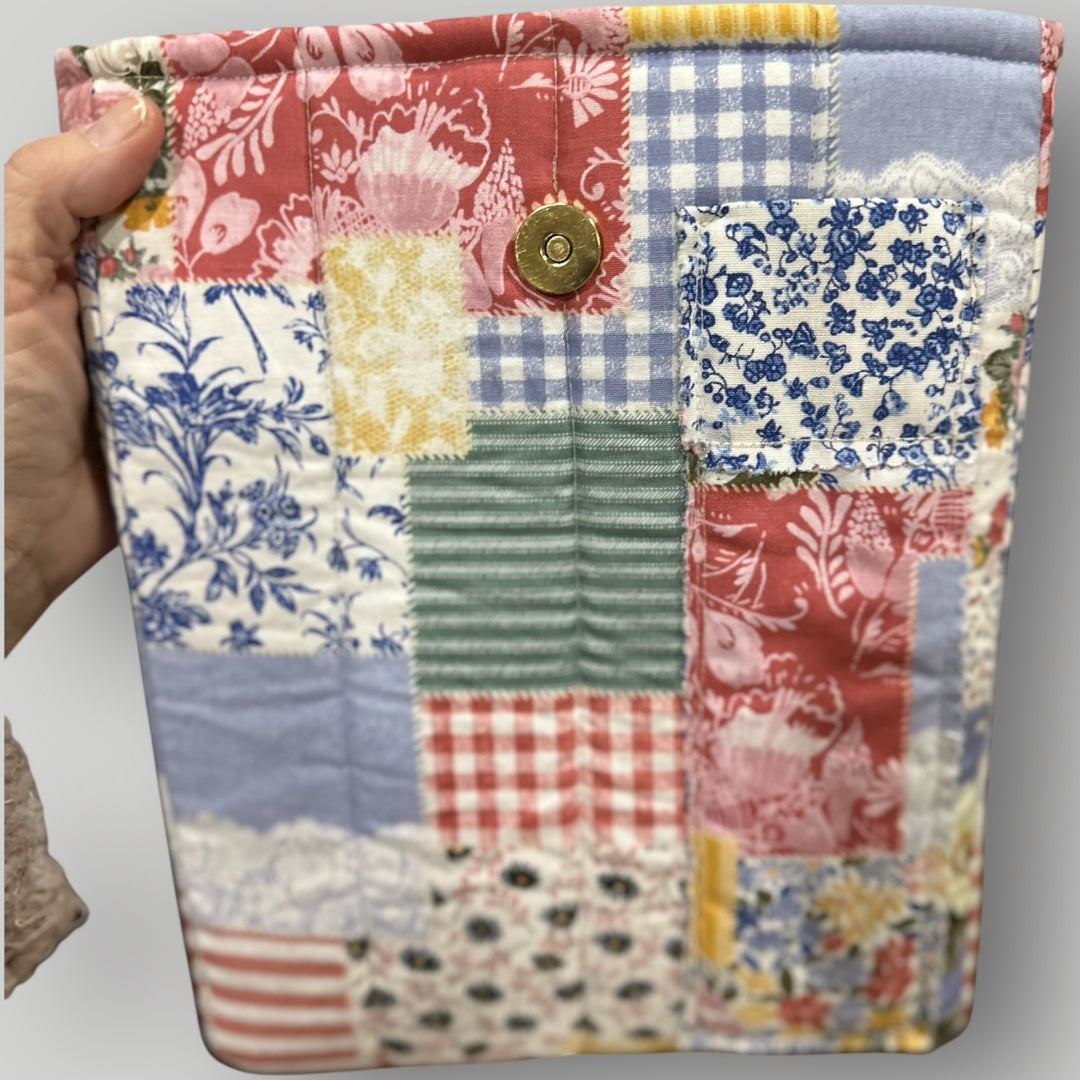 Heirloom Patchwork Bible Tote Sleeve – Double Gusset Design